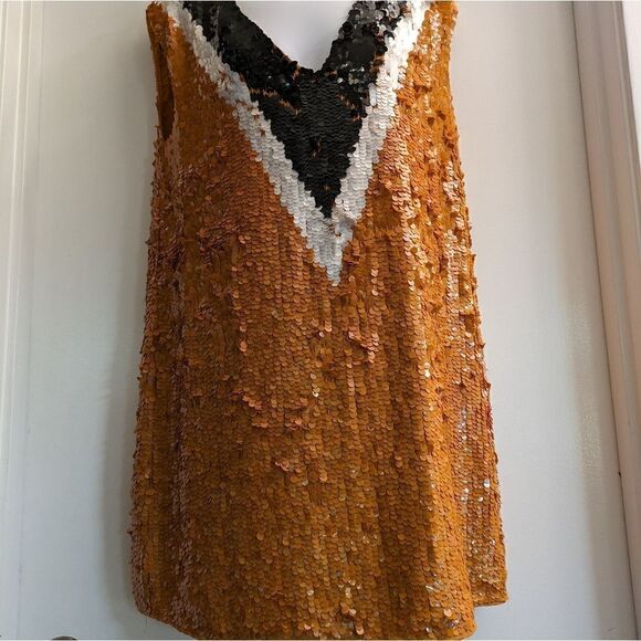 ZARA SEQUIN DRESS - Picture 6 of 8